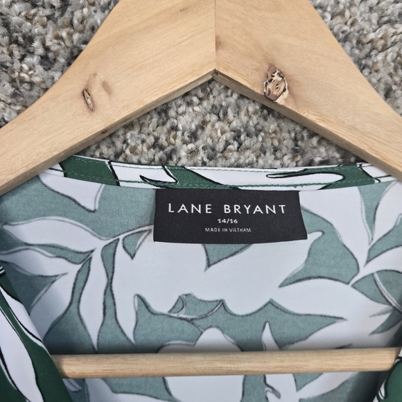 Lane Bryant Top Womens Plus 14/16 Green V Neck Stretch Floral Print Blouse - Picture 6 of 7